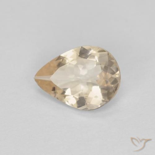 Morganite Doré léger naturelle En forme de poire, 0.75 ct, VS