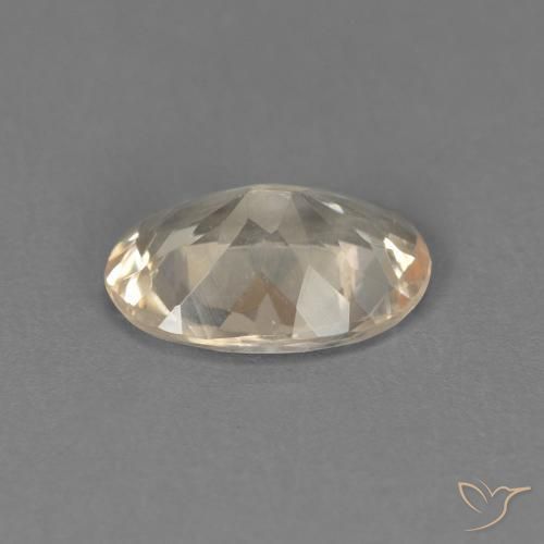 Morganite Doré léger naturelle ovale, 0.71 ct, VVS-VS