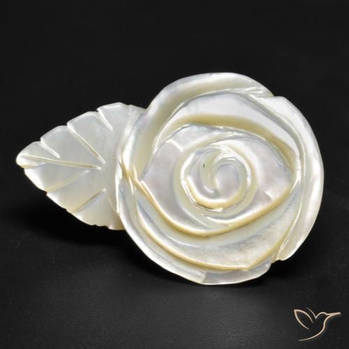 18.01ct Naturel Blanc perle Nacre, Taille Fleur, Opaque