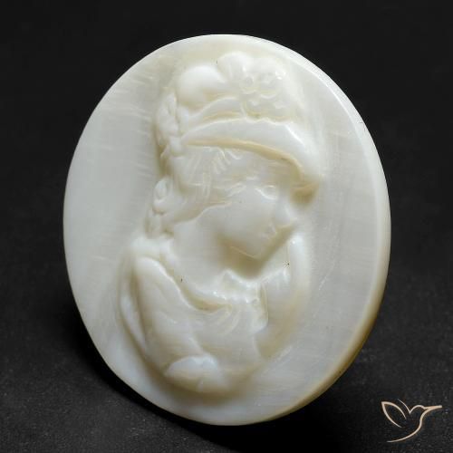 Nacre Blanc perle naturelle Tour, 16.47 ct, Opaque
