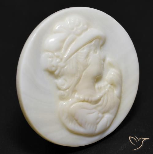 Nacre Blanc chaud naturelle Tour, 14.86 ct, Opaque