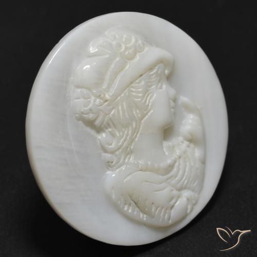 Nacre Blanc perle naturelle Tour, 12.97 ct, Opaque