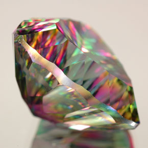 Quartz mystique Partie Supérieure Arc-en-Ciel naturelle Trillion, 18.00 ct, IF