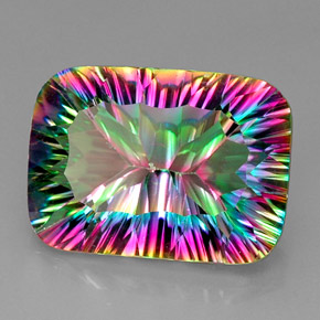 Quartz mystique Partie Supérieure Arc-en-Ciel naturelle Taille émeraude, 21.66 ct, VVS