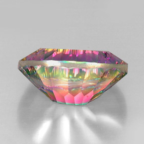 Quartz mystique multicolore naturelle coupe ovale, 12,54 ct, VVS