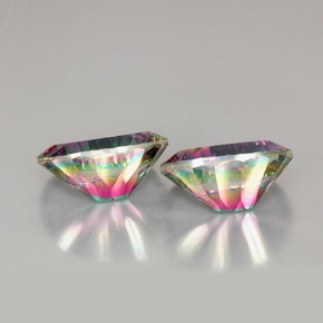 Achetez naturel ct Partie Supérieure Arc-en-Ciel Quartz mystique gems, Coupe ovale, En provenance Brésil chez GemSelect. En stock, livraison internationale!