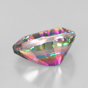 Quartz mystique Partie Supérieure Arc-en-Ciel naturelle En forme de poire, 4.85 ct, VVS-VS