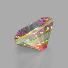 Quartz mystique Partie Supérieure Arc-en-Ciel naturelle Coupe roude, 2.61 ct, VS