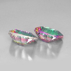 Achetez naturel ct Partie Supérieure Arc-en-Ciel Quartz mystique gems, Taille émeraude, En provenance Brésil chez GemSelect. En stock, livraison internationale!