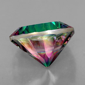 Quartz mystique Partie Supérieure Arc-en-Ciel naturelle Coupe roude, 7.69 ct, VVS-VS