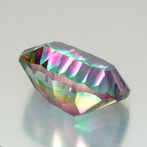 Quartz mystique multicolore naturelle coupe coussin, 20,58 ct, VVS