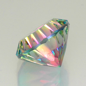 Quartz mystique Partie Supérieure Arc-en-Ciel naturelle Coupe roude, 12.78 ct, VVS-VS