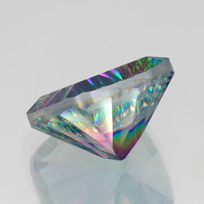 Quartz mystique multicolore naturelle coupe coussin, 14,88 ct, VS