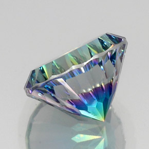 Quartz mystique Partie Supérieure Arc-en-Ciel naturelle Coupe roude, 9.54 ct, VVS-VS