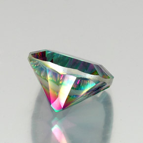 Quartz mystique Partie Supérieure Arc-en-Ciel naturelle Coupe coussin, 15.46 ct, VVS