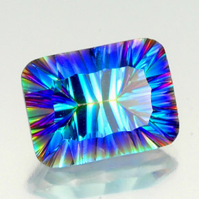 Quartz mystique Partie Supérieure Arc-en-Ciel naturelle Taille émeraude, 10.56 ct, VS