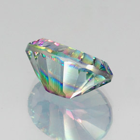 Quartz mystique Partie Supérieure Arc-en-Ciel naturelle Coupe ovale, 12.89 ct, VVS-VS