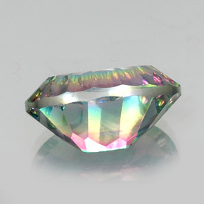Quartz mystique Partie Supérieure Arc-en-Ciel naturelle Coupe ovale, 12.67 ct, VS
