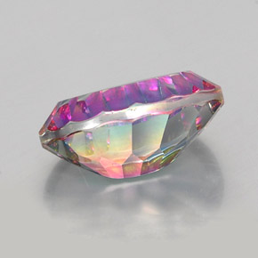 Quartz mystique multicolore naturelle coupe ovale, 11,71 ct, VVS-VS