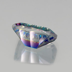 Quartz mystique Partie Supérieure Arc-en-Ciel naturelle Taille émeraude, 10.36 ct, VVS-VS