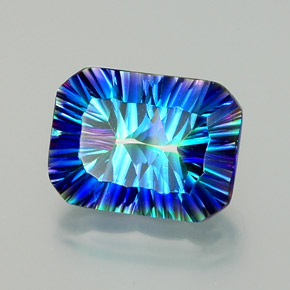 Quartz mystique Partie Supérieure Arc-en-Ciel naturelle Taille émeraude, 10.98 ct, VVS