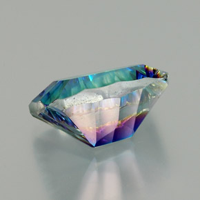 Quartz mystique Partie Supérieure Arc-en-Ciel naturelle Taille émeraude, 11.50 ct, VVS