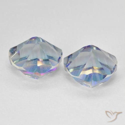 Shop natural 5.24ct Bleu multicolore Quartz mystique gems, Trillion, from Brésil at GemSelect. In stock, global shipping!