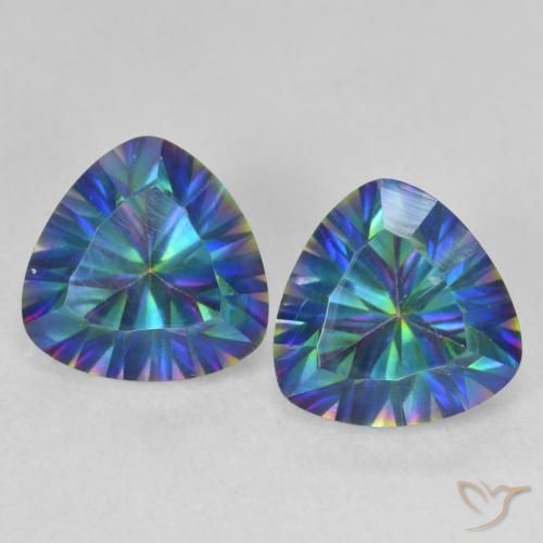 Shop natural 3.74ct Bleu multicolore Quartz mystique gems, Trillion, from Brésil at GemSelect. In stock, global shipping!