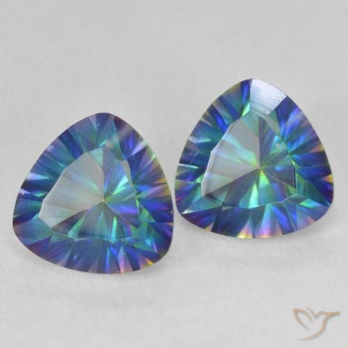 Shop natural 3.74ct Bleu multicolore Quartz mystique gems, Trillion, from Brésil at GemSelect. In stock, global shipping!