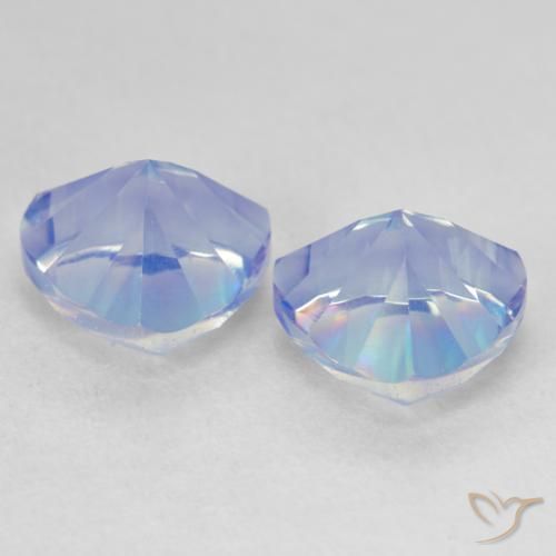 Shop natural 3.74ct Bleu multicolore Quartz mystique gems, Trillion, from Brésil at GemSelect. In stock, global shipping!