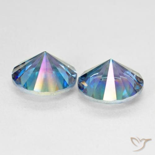 Shop natural 4.74ct Bleu multicolore Quartz mystique gems, Tour, from Brésil at GemSelect. In stock, global shipping!