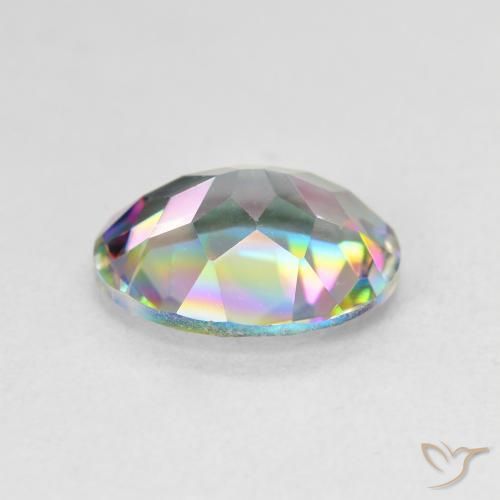 Quartz mystique Multicolore naturelle ovale, 2.90 ct, VVS
