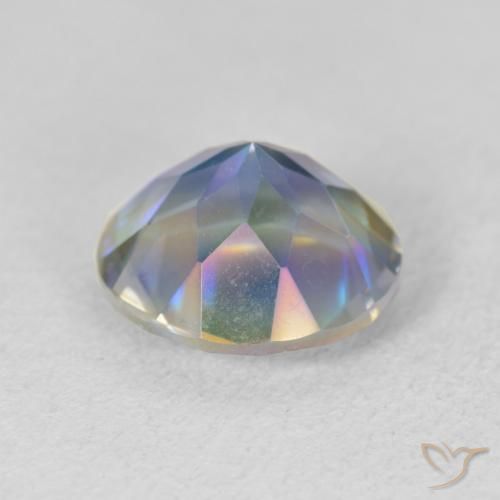 Quartz mystique Multicolore naturelle Tour, 3.33 ct, VVS-VS
