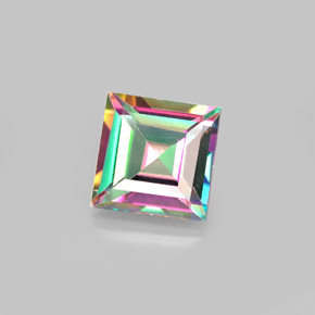 Topaze mystique multicolore naturelle carré, 2,13 ct, VS