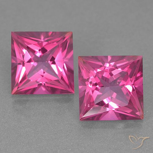 Shop natural 12.94ct Rose vif Topaze mystique gems, Carré, from Brésil at GemSelect. In stock, global shipping!