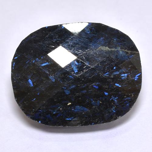 Nuummite noir naturelle coupe coussin, 28,97 ct, opaque