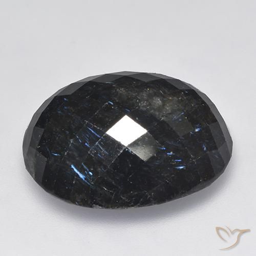 Nuummite Noir avec étincelle bleue naturelle ovale, 27.57 ct, Opaque