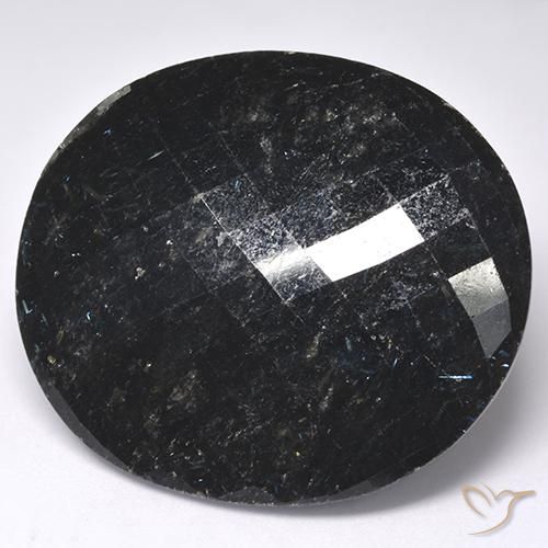 Nuummite Noir avec étincelle bleue naturelle ovale, 68.17 ct, Opaque