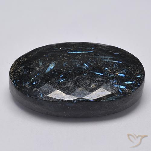 Nuummite Noir avec étincelle bleue naturelle ovale, 45.06 ct, Opaque