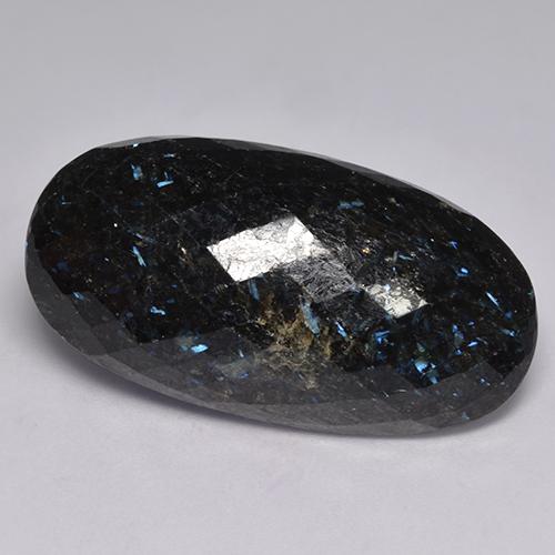 Nuummite Noir avec étincelle bleue naturelle Coupe ovale, 31.81 ct, Opaque