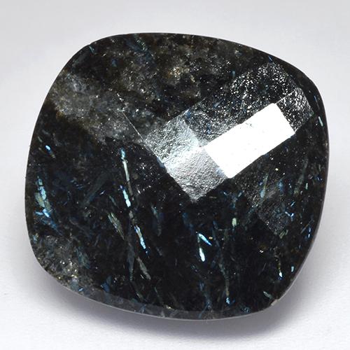 Nuummite noir naturelle coupe coussin, 33,49 ct, opaque