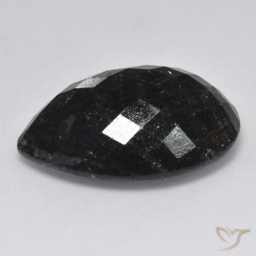 Nuummite Noir avec étincelle bleue naturelle En forme de poire, 28.73 ct, Opaque