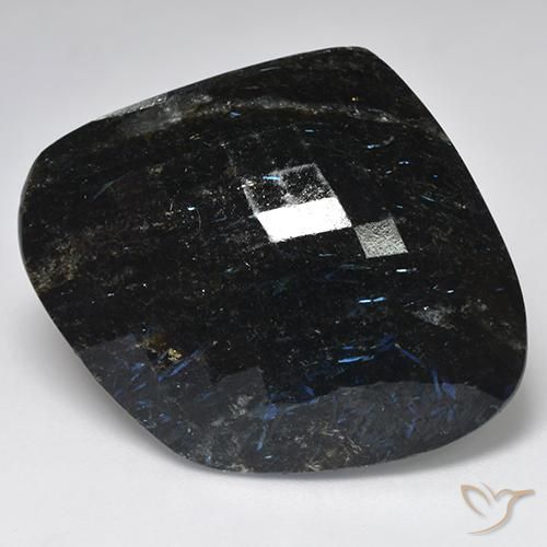 58.60ct Naturel Noir avec étincelle bleue Nuummite, Fantaisie, Opaque