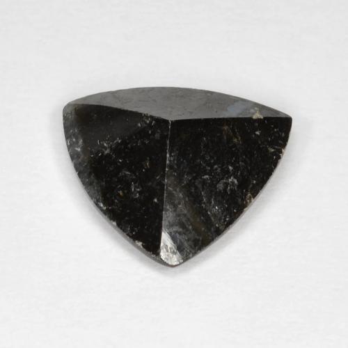 Nuummite Multicolore naturelle Trillion, 3.19 ct, Opaque