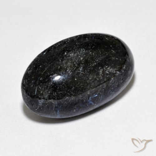 Nuummite Noir avec étincelle bleue naturelle ovale, 10.77 ct, Opaque