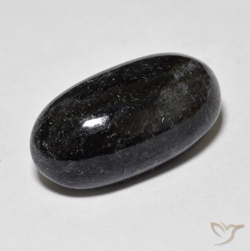 Nuummite Noir avec étincelle bleue naturelle ovale, 14.55 ct, Opaque