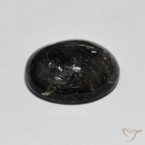 Nuummite Noir avec étincelle bleue naturelle ovale, 8.00 ct, Opaque