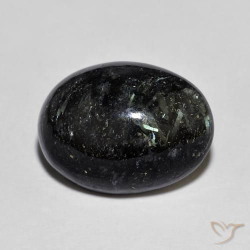 8.46ct Naturel Noir avec étincelle bleue Nuummite, ovale, Opaque