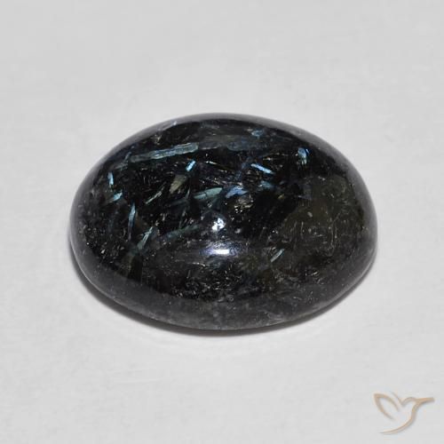 Nuummite Noir avec étincelle bleue naturelle ovale, 6.96 ct, Opaque
