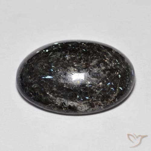 Nuummite Noir avec étincelle bleue naturelle ovale, 19.33 ct, Opaque